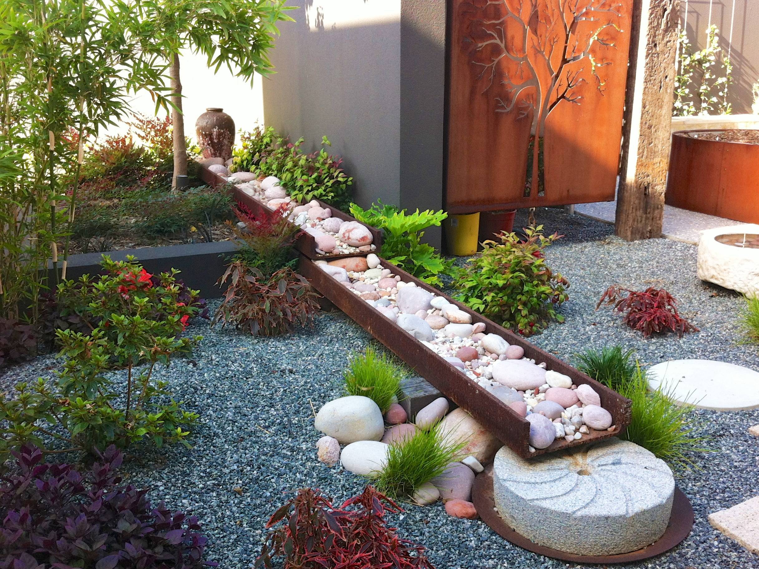 Polished Pebbles used as a Decorative Feature for Garden