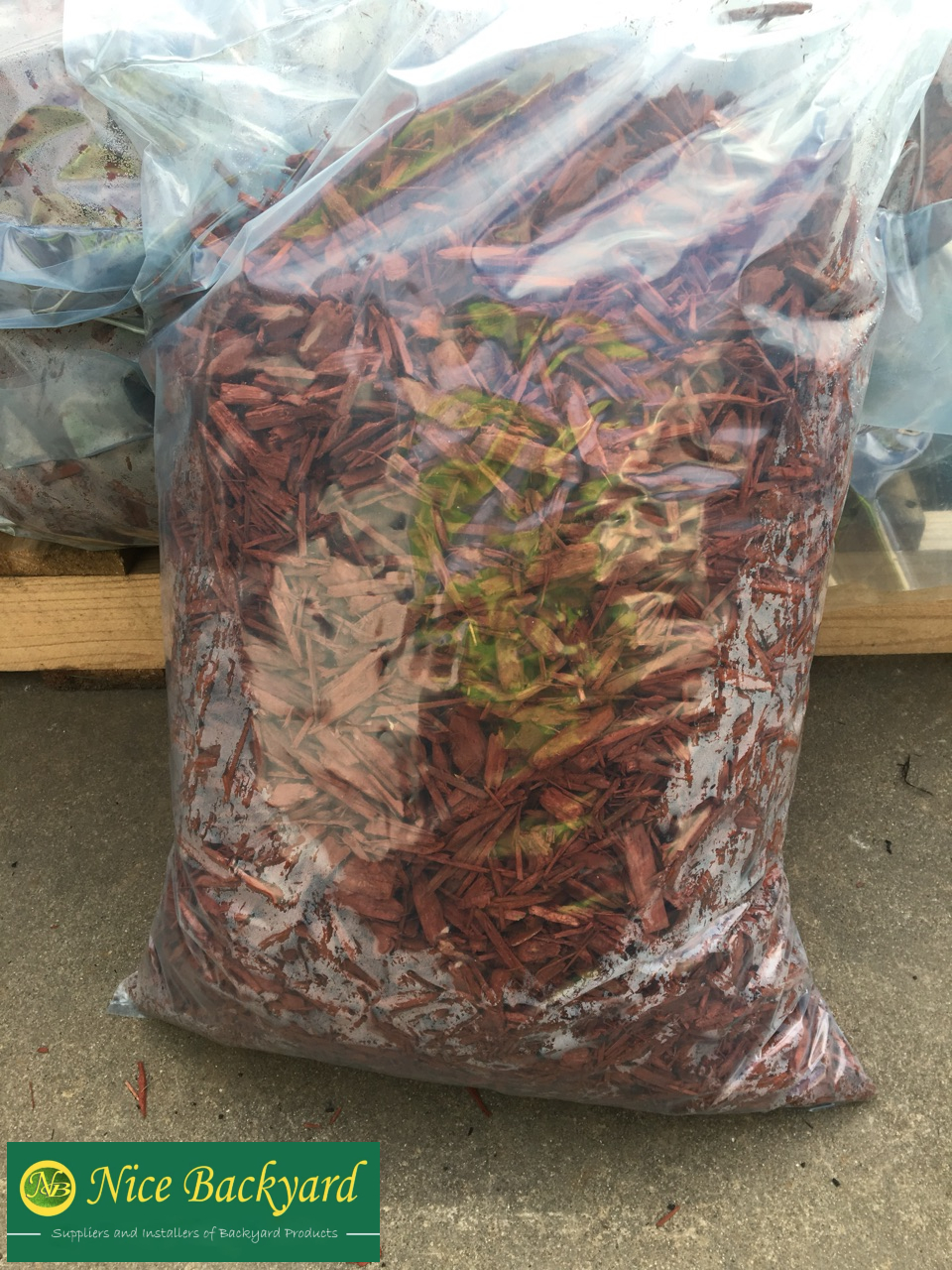 Nice Backyard Red Mulch 40L Bag Nice Backyard