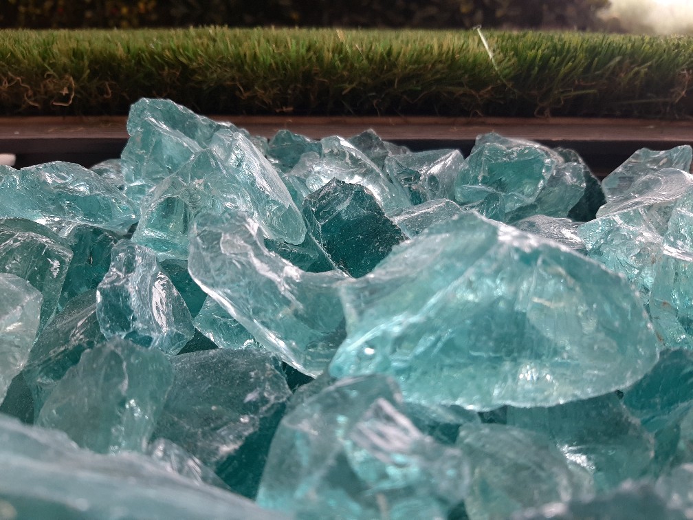 Green Glass Pebbles 3-5 cm